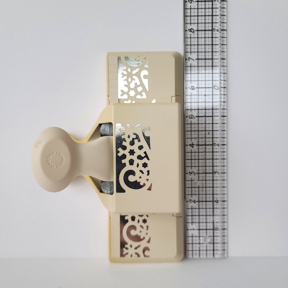 Martha Stewart - Snowflake Scroll RARE - Picture 3 of 10